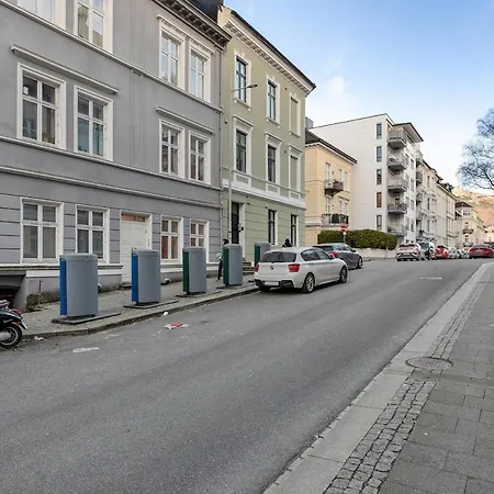 - Rosenberg شقة *