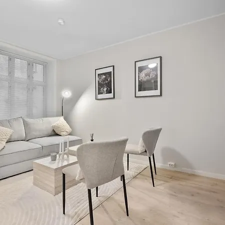 - Rosenberg Apartman *